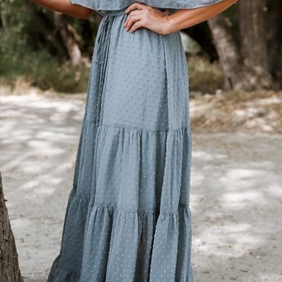 Blencot Dresses & Skirts - Textured Tiered Maxi Dress in Dusty Blue